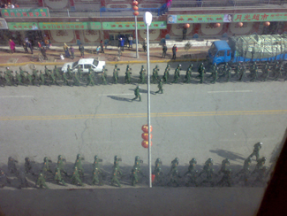 Armed troops line streets ready to stop monks’ protest in Amdo